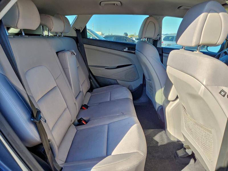 Фото 11 - HYUNDAI TUCSON