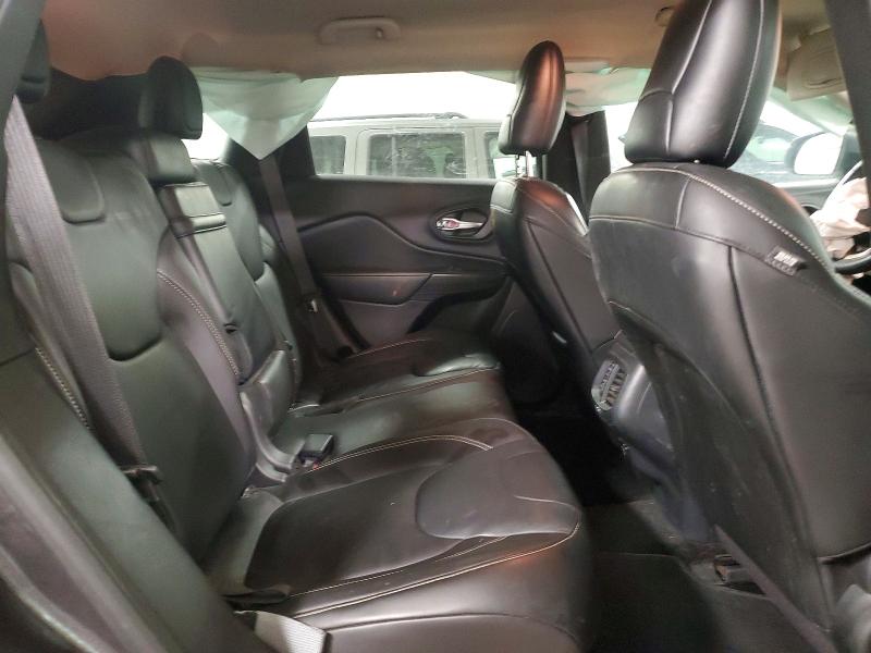 Фото 11 - JEEP GRAND CHER