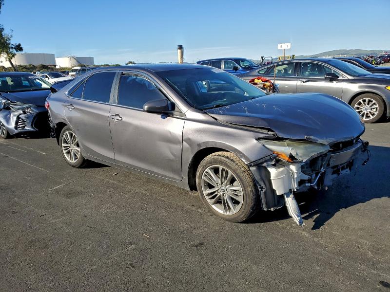 Фото 4 - TOYOTA CAMRY