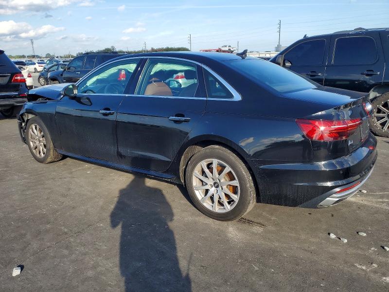 Фото 2 - AUDI A4