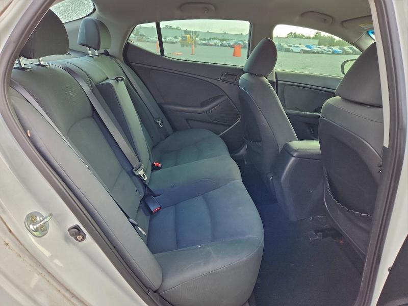 Фото 10 - KIA OPTIMA