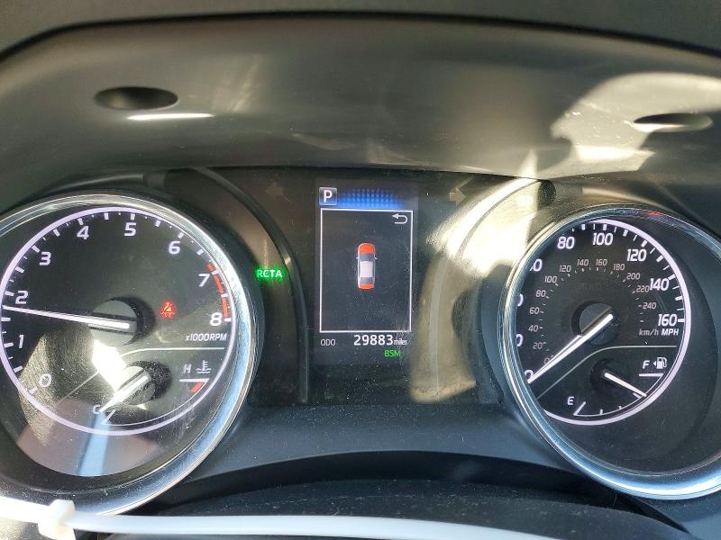 Фото 9 - TOYOTA CAMRY