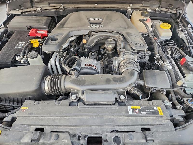 Фото 11 - JEEP WRANGLER