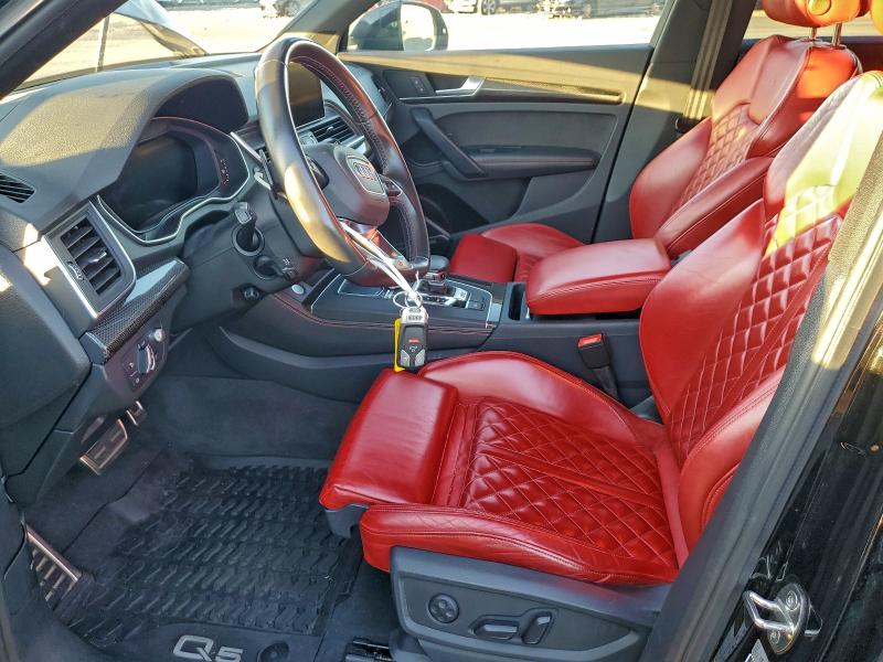 Фото 7 - AUDI SQ5