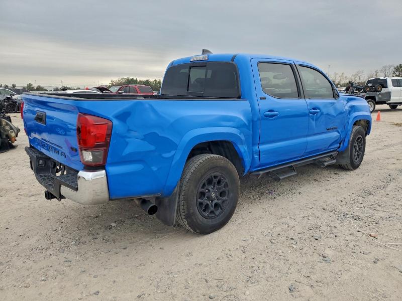 Фото 3 - TOYOTA TACOMA