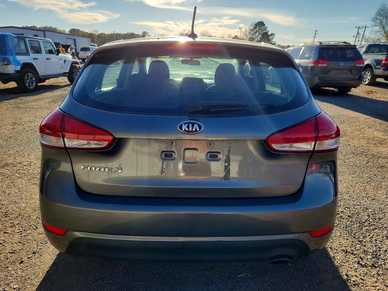 Фото 6 - KIA FORTE