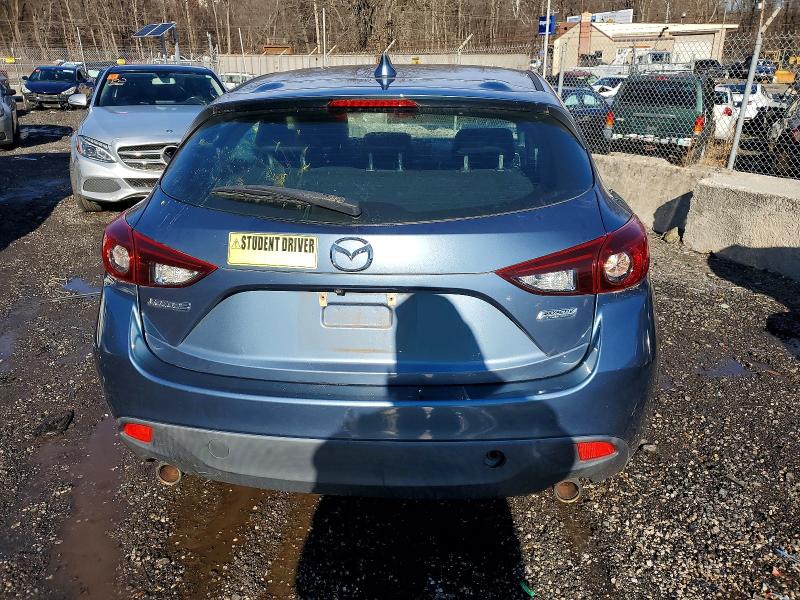 Фото 6 - MAZDA 3