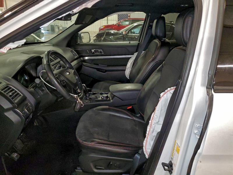 Фото 7 - FORD EXPLORER