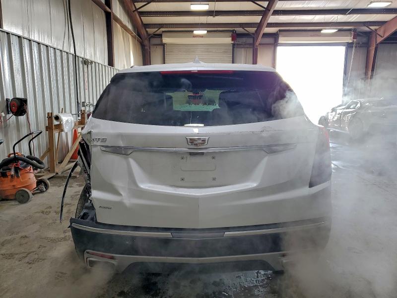 Фото 6 - CADILLAC XT5