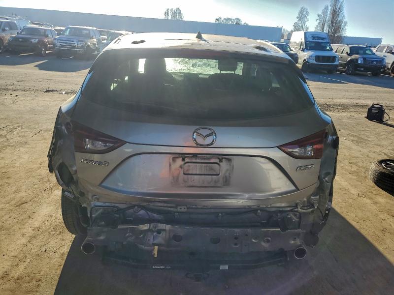 Фото 6 - MAZDA 3