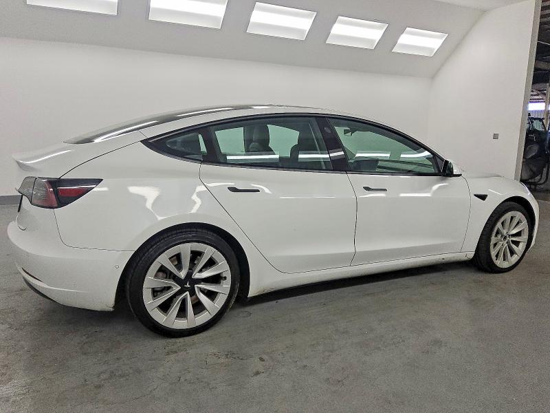 Фото 3 - TESLA MODEL 3