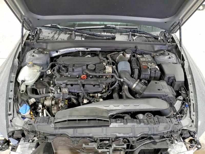 Фото 11 - HYUNDAI SONATA