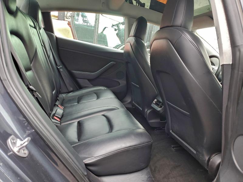 Фото 10 - TESLA MODEL 3