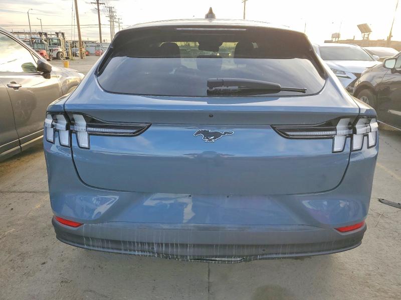 Фото 6 - FORD MUSTANG