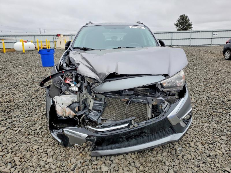 Фото 5 - MITSUBISHI OUTLANDER