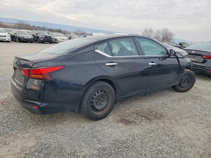 Фото 3 - NISSAN ALTIMA