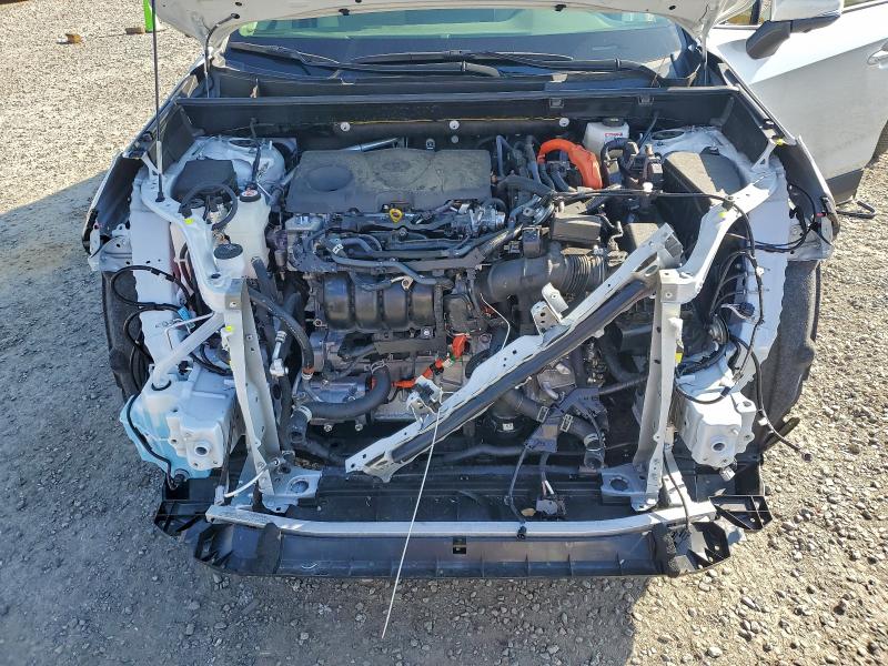 Фото 12 - TOYOTA RAV4