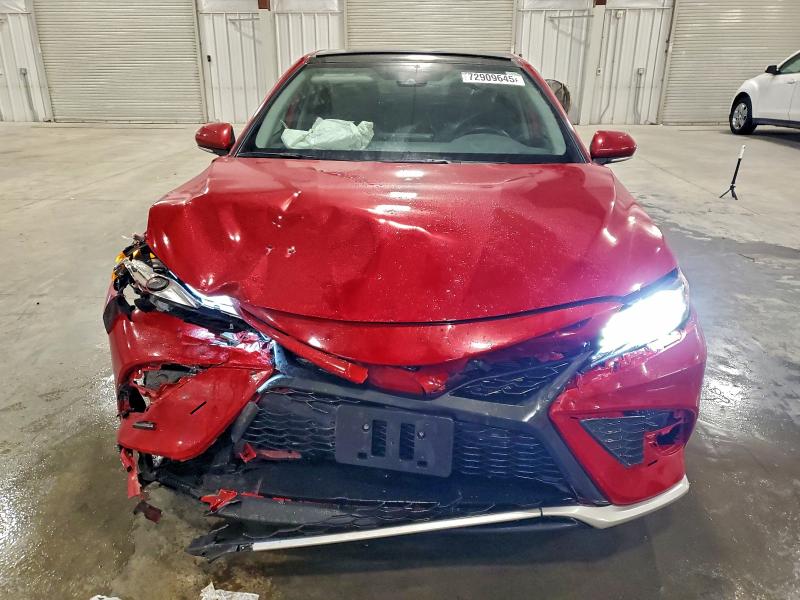 Фото 5 - TOYOTA CAMRY