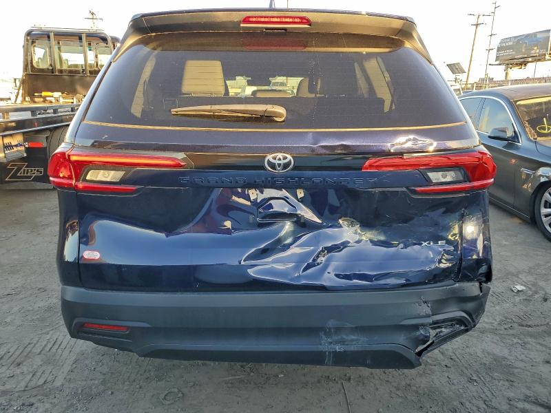 TOYOTA GRAND HIGH 2024 VIN 5TDAAAA54RS000823