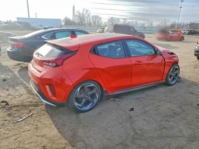 Фото 3 - HYUNDAI VELOSTER