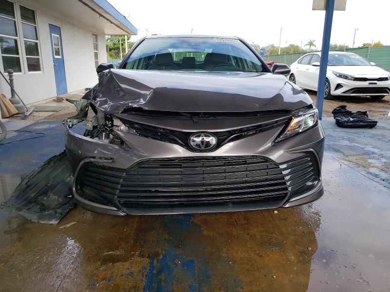 Фото 5 - TOYOTA CAMRY