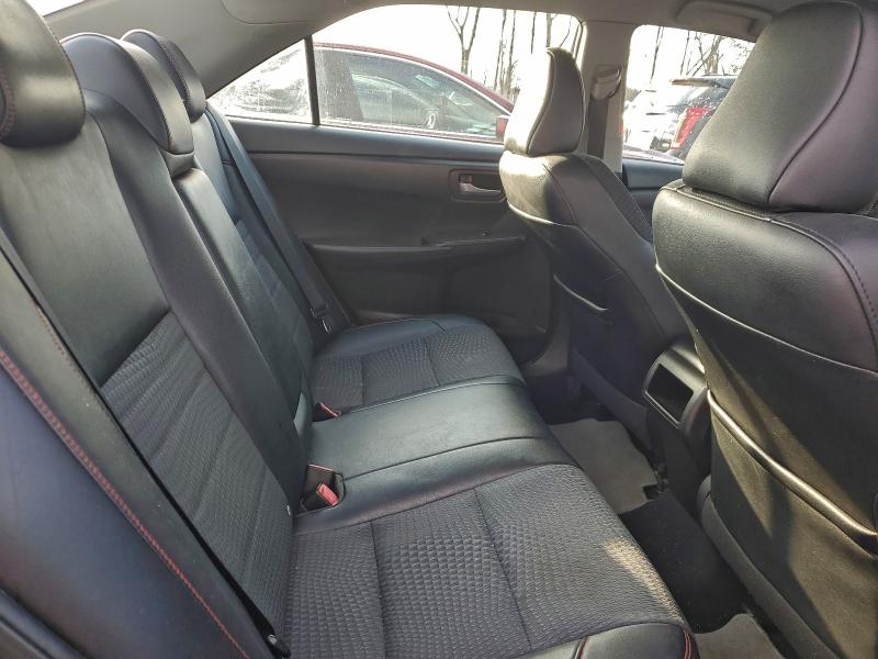 Фото 10 - TOYOTA CAMRY