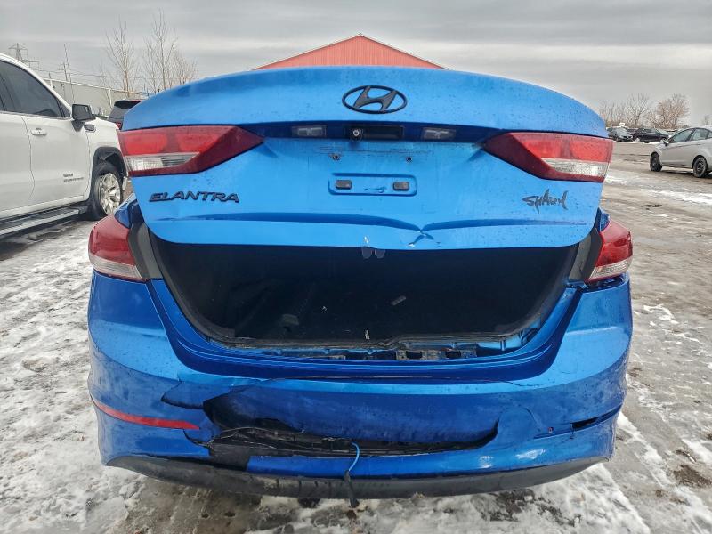 Фото 6 - HYUNDAI ELANTRA