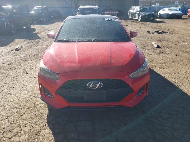 Фото 5 - HYUNDAI VELOSTER