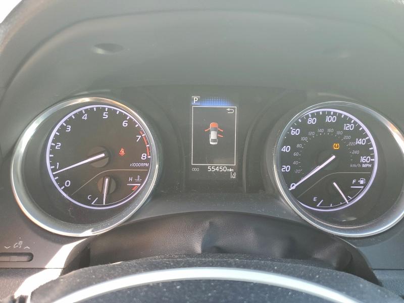 Фото 9 - TOYOTA CAMRY