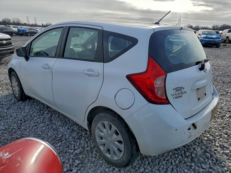 Фото 2 - NISSAN VERSA