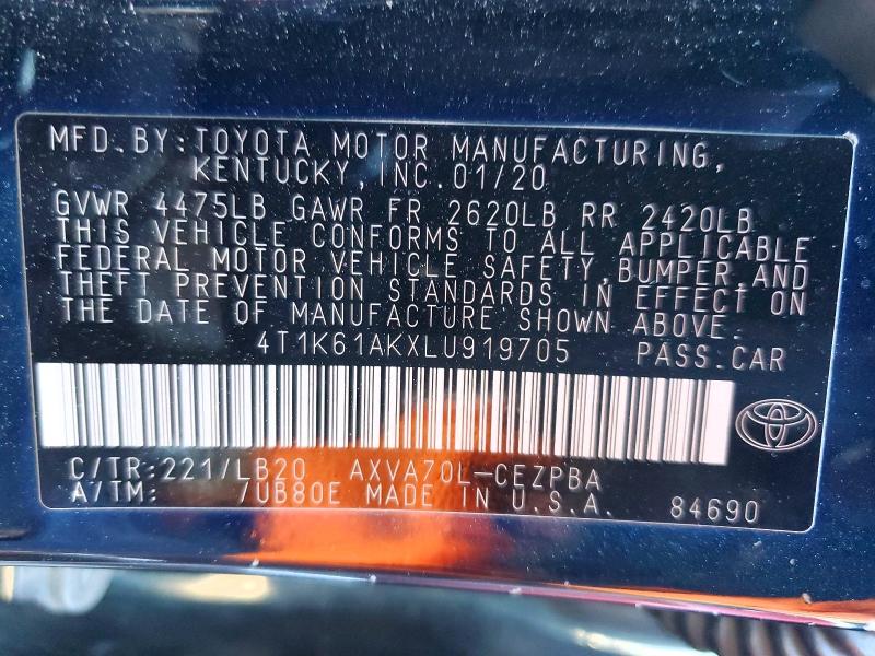 Фото 12 - TOYOTA CAMRY