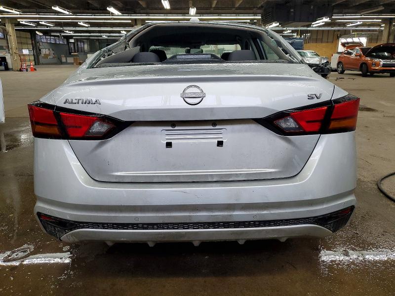 Фото 6 - NISSAN ALTIMA