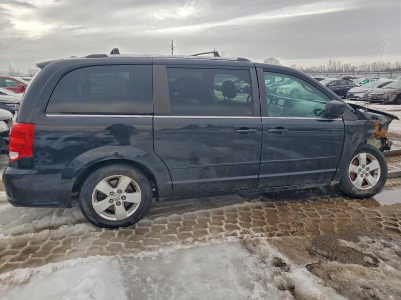 Фото 3 - DODGE CARAVAN