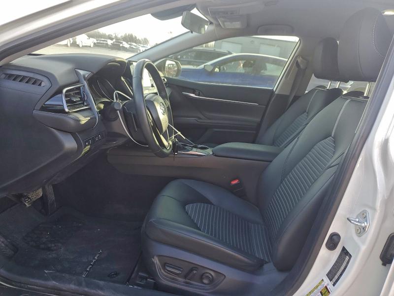 Фото 7 - TOYOTA CAMRY