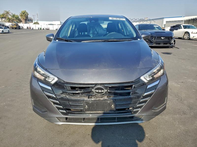 Фото 5 - NISSAN VERSA