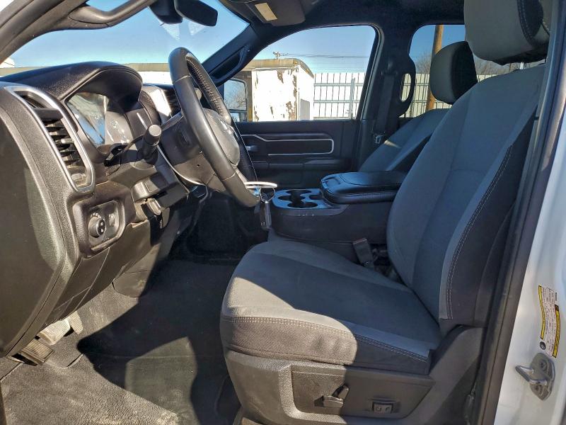 Фото 7 - RAM 2500