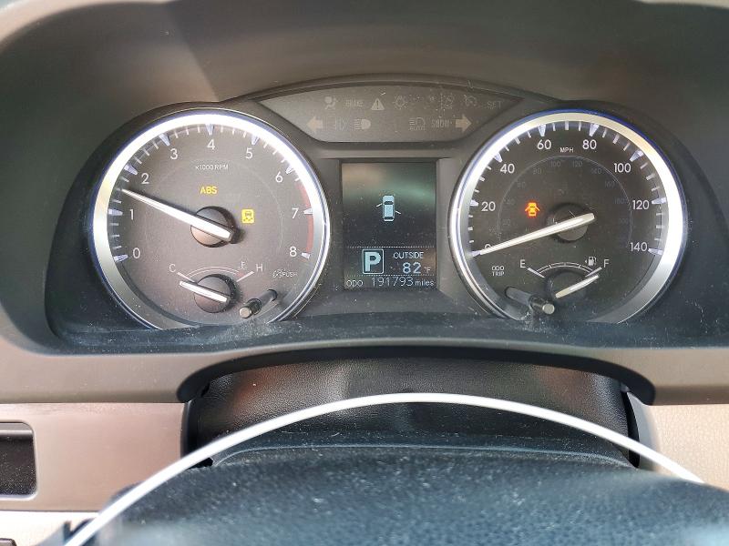 Фото 9 - TOYOTA HIGHLANDER