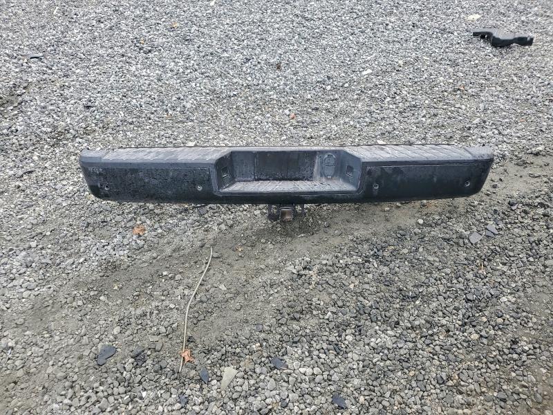 Фото 12 - NISSAN TITAN