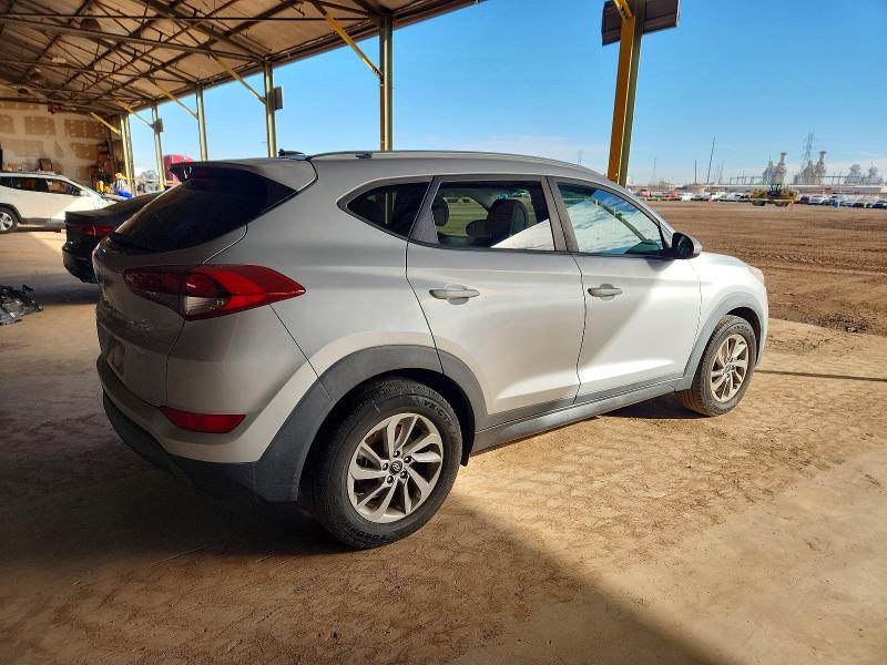 Фото 3 - HYUNDAI TUCSON