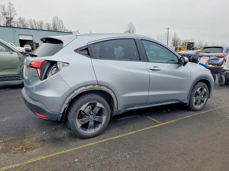 Фото 3 - HONDA HR-V