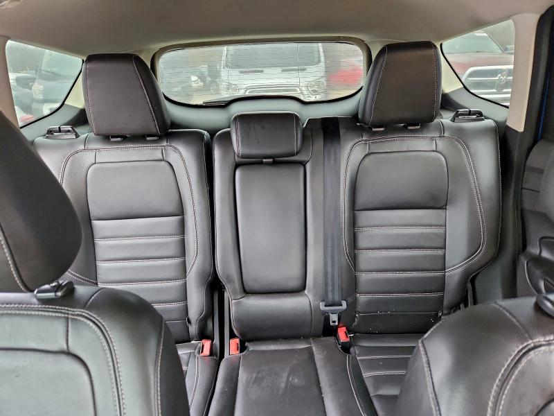 Фото 10 - FORD ESCAPE