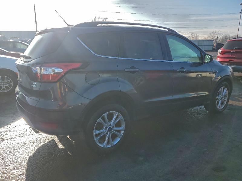 Фото 3 - FORD ESCAPE