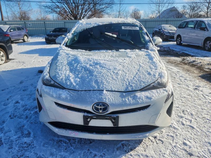 Фото 5 - TOYOTA PRIUS