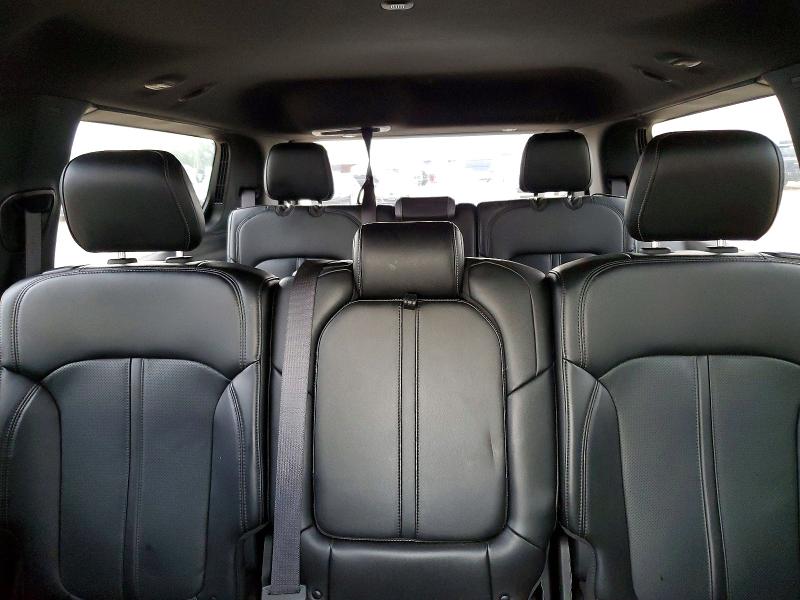 Фото 10 - JEEP WAGONEER