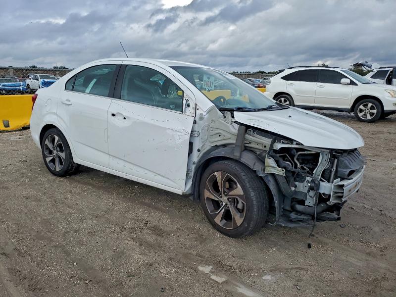 Фото 4 - CHEVROLET SONIC