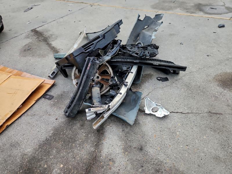 Фото 12 - TOYOTA PRIUS