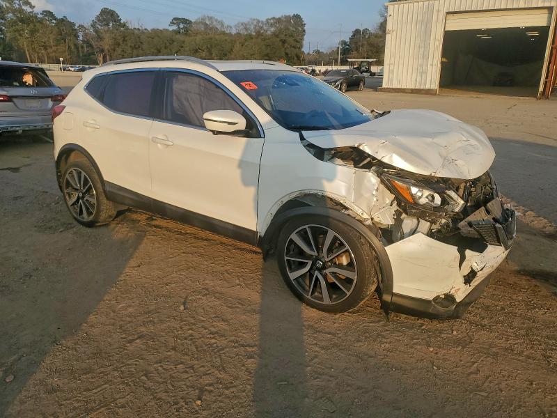 Фото 4 - NISSAN ROGUE