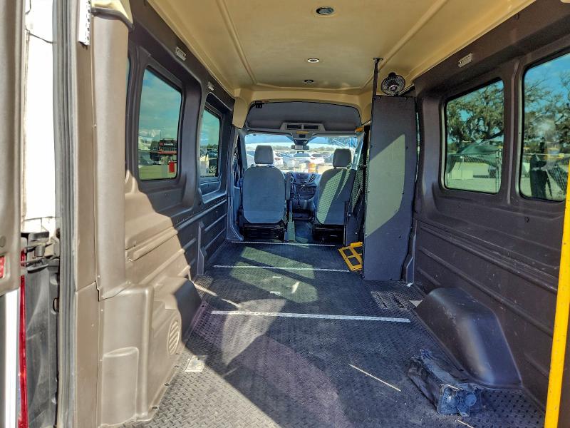 Фото 10 - FORD TRANSIT