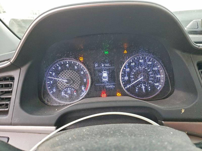 Фото 9 - HYUNDAI ELANTRA