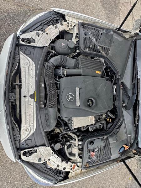 Фото 7 - MERCEDES-BENZ C-CLASS